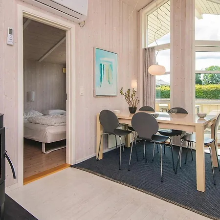 4 Star In Haderslev Flovt
